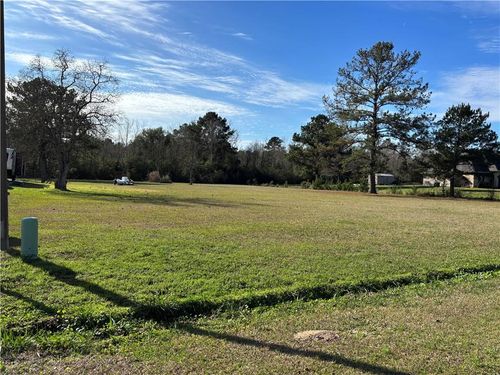 15168 Arleen Normand Dr, Covington, LA, 70435-5531 | Card Image
