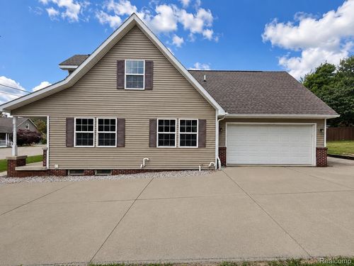 4247 Banker Street, North Branch Village, MI, 48461 | Card Image
