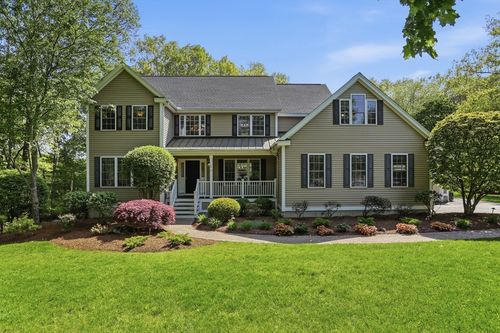 71 Chamberlain Rd, Westford, MA, 01886-2004 | Card Image