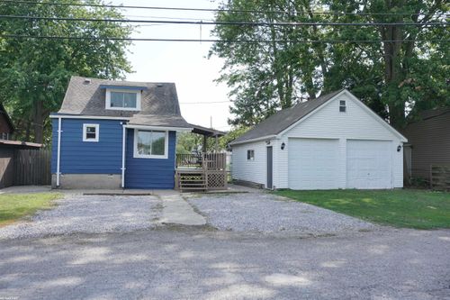 29455 S River Rd, Harrison Township, MI, 48045-3062 | Card Image