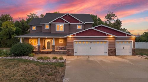 1944 53rd Ave N, Moorhead, MN, 56560-8813 | Card Image