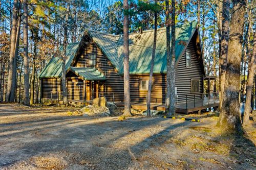 35 Sunshine Pt, Greers Ferry, AR, 72067-8813 | Card Image