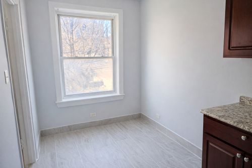 107-1635 W Morse Avenue, Chicago, IL, 60626 | Card Image