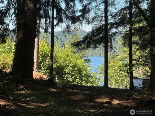 1234 S Keyport Rd Ne, Poulsbo, WA, 98370 | Card Image