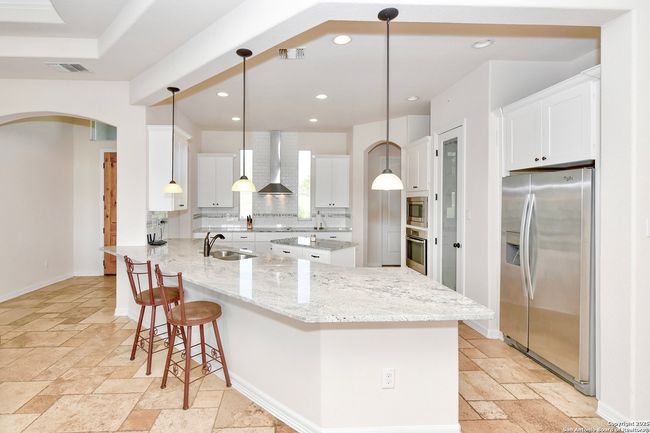 521 Saxet Trl, House other with 3 bedrooms, 2 bathrooms and null parking in Spring Branch TX | Image 7