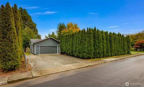 811 Bingham Place, Sedro Woolley, WA, 98284 | Card Image