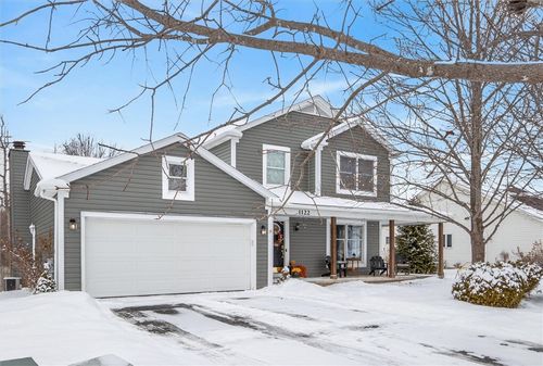 1122 Colonie Dr, Farmington, NY, 14425-8960 | Card Image