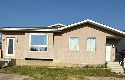 1810 &amp; 1812 26 Ave, Delburne, AB, T0M0V0 | Card Image