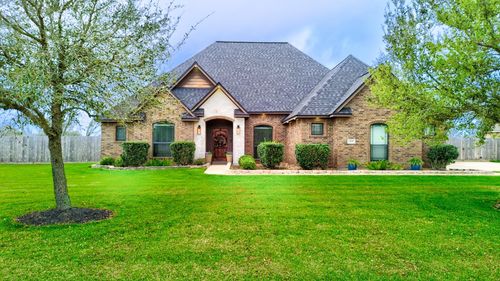 401 Heritage Oaks Dr, Angleton, TX, 77515-8815 | Card Image