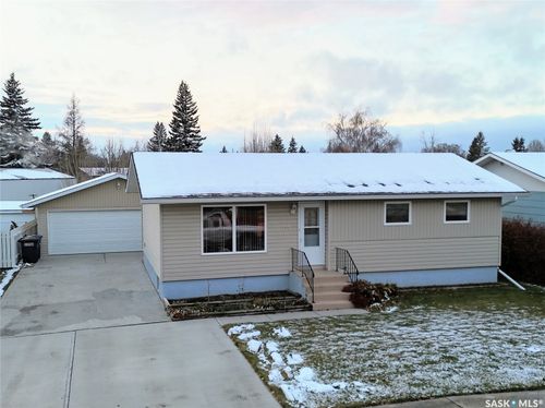 1005 14th Street, Humboldt, SK, S0K2A0 | Card Image