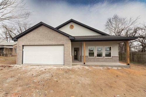 518 S Main St, Perkins, OK, 74059-4301 | Card Image