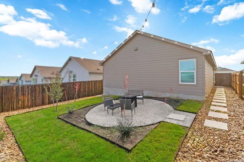 5155 Fowler Crst, Converse, TX, 78109-3892 | Card Image