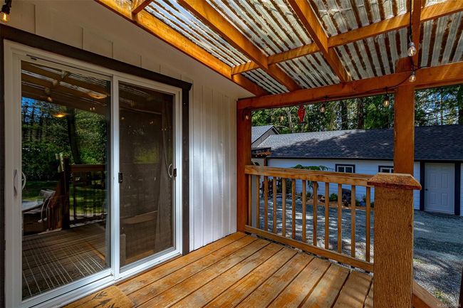 3412 Otter Point Rd, House other with 4 bedrooms, 3 bathrooms and 10 parking in Sooke BC | Image 39
