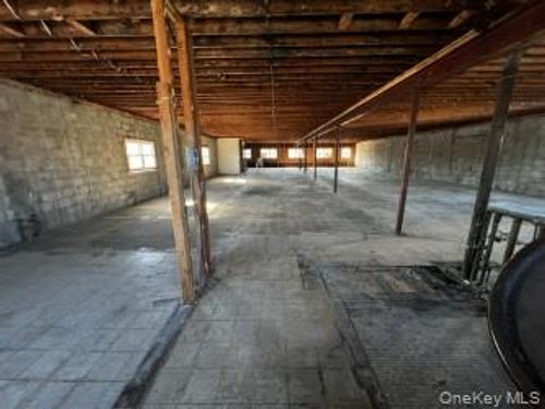 6 Raymond Ave, Poughkeepsie, NY, 12603 | Card Image