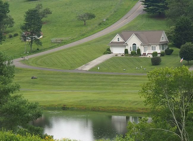 19 Lone Oak Ct, House other with 4 bedrooms, 4 bathrooms and 2 parking in Laurel Fork VA | Image 55