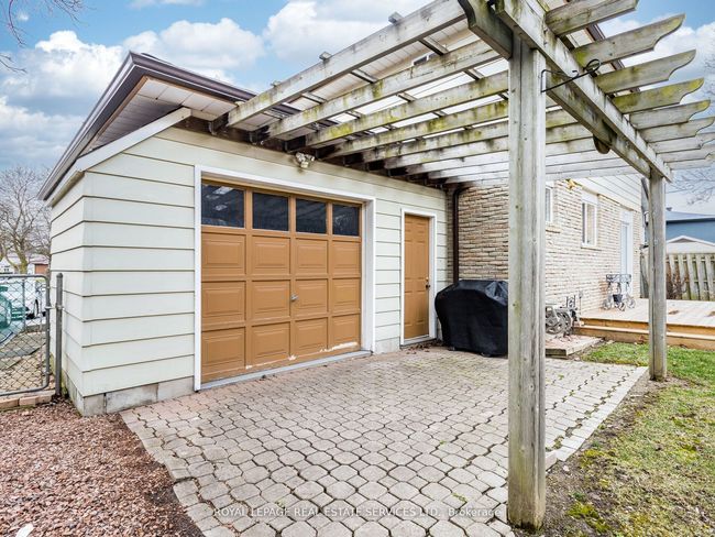 47 Trotters Lane, House other with 4 bedrooms, 3 bathrooms and 4 parking in Brampton ON | Image 32