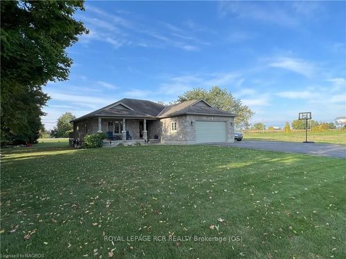 122 Minto Dr, Shallow Lake, ON, N0H2K0 | Card Image
