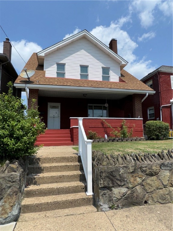 Rose Ave, Clairton, PA 15025