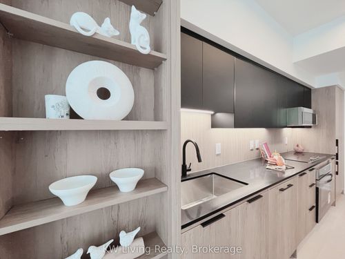 2301-33 Charles St E, Toronto, ON, M4Y0A2 | Card Image