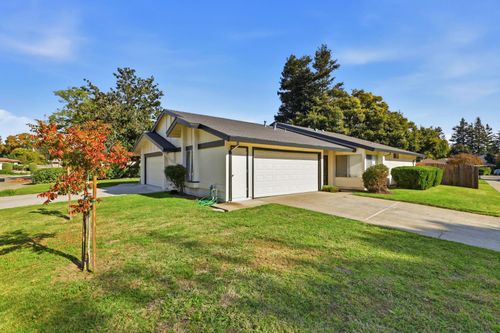 2 Ebbtide Ct, Sacramento, CA, 95831-2406 | Card Image