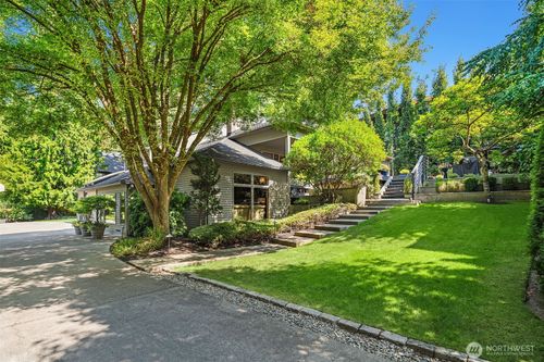 4330 W Cramer St, Seattle, WA, 98199-1007 | Card Image