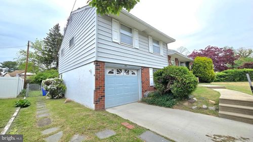 99 Springfield Rd, ALDAN, PA, 19018-3130 | Card Image