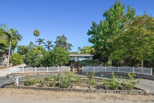 1276 Barbara Dr, Vista, CA, 92084 | Card Image