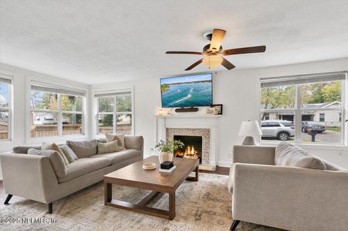 4648 Fremont St, Jacksonville, FL, 32210-4208 | Card Image