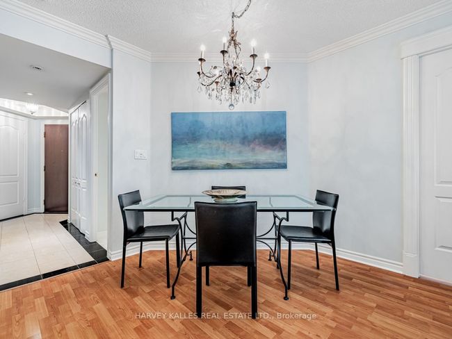 113 - 28 William Carson Cres, Condo with 2 bedrooms, 2 bathrooms and 1 parking in North York ON | Image 4