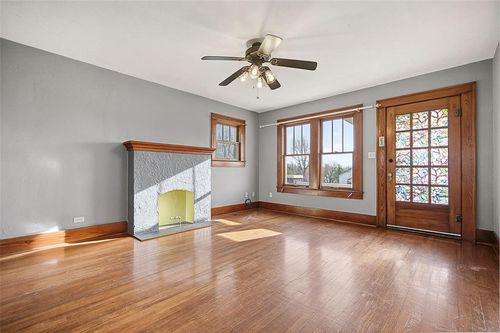 209 N Rush Ave, Rush Springs, OK, 73082-2418 | Card Image