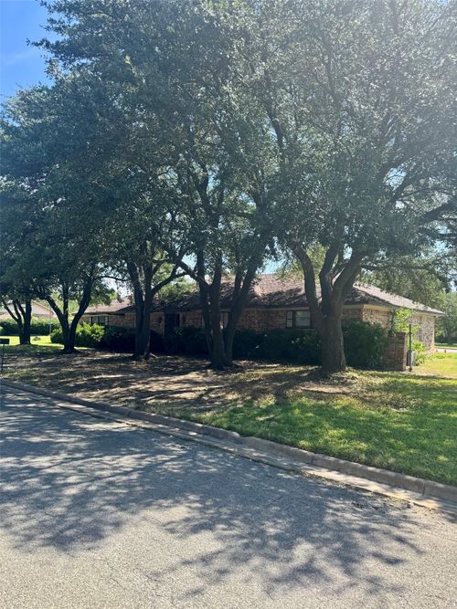 2509 Bennett Ave, Sherman, TX, 75090-2511 | Card Image
