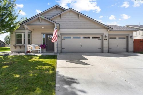 803 W 29th Pl, Kennewick, WA, 99337-4310 | Card Image