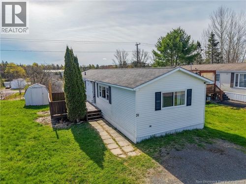 31 Leafwood Cres, Fredericton, NB, E3B6N6 | Card Image