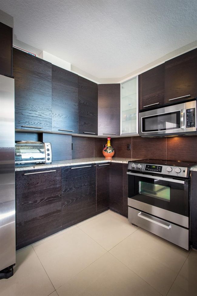 APT-3106 - 1250 S Miami Ave, Condo with 3 bedrooms, 2 bathrooms and null parking in Miami FL | Image 28