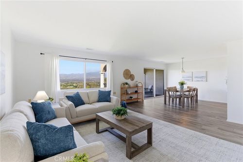 3d-4004 Calle Sonora Oeste, Laguna Woods, CA, 92637-3283 | Card Image