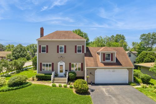 531 Lake St, Crystal Lake, IL, 60014-5744 | Card Image