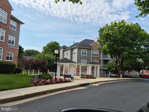 9219-9219 Groffs Mill Dr, OWINGS MILLS, MD, 21117-6132 | Card Image