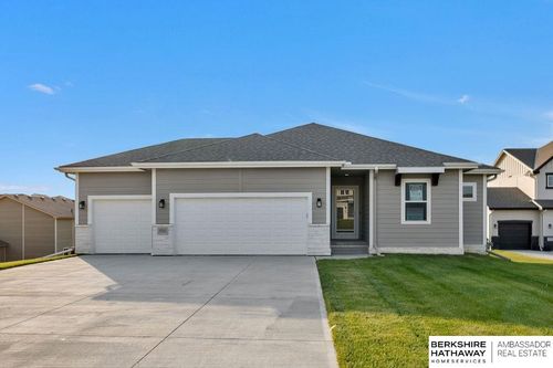 10312 S 110th Avenue, Papillion, NE, 68022 | Card Image