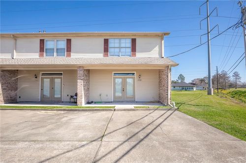 2-d-1418 Windsor St, La Place, LA, 70068-5275 | Card Image