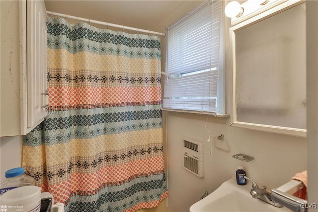 424 W 4 Th St, Condo with 5 bedrooms, 2 bathrooms and 1 parking in BETHLEHEM PA | Image 18