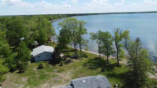 42606 Pleasure Park Rd, Ottertail, MN, 56571-9455 | Card Image