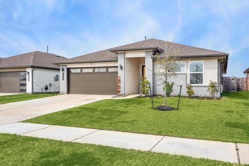 611 Hearth Manor Dr, Rosharon, TX, 77583-4895 | Card Image