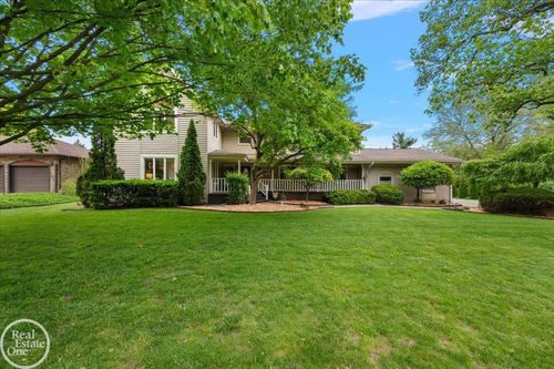 88 Aspinwall Drive, Troy, MI, 48098 | Card Image