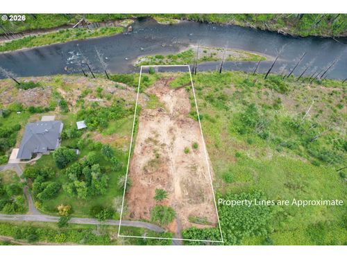 35220 N Santiam Hwy, Gates, OR, 97346 | Card Image