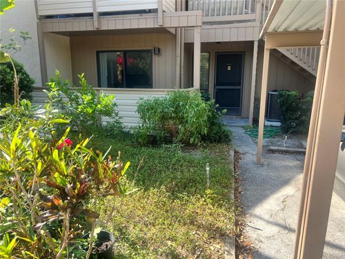 116-1697 Brookhouse Cir, SARASOTA, FL, 34231-8977 | Card Image