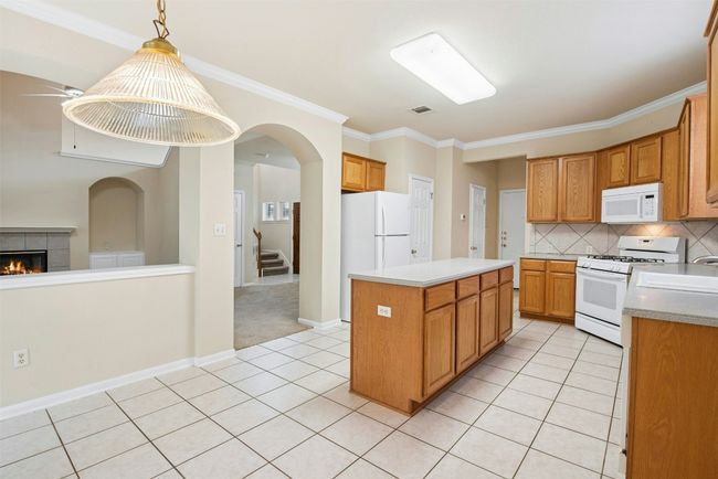 Informal Dining and Kitchen | Image 9