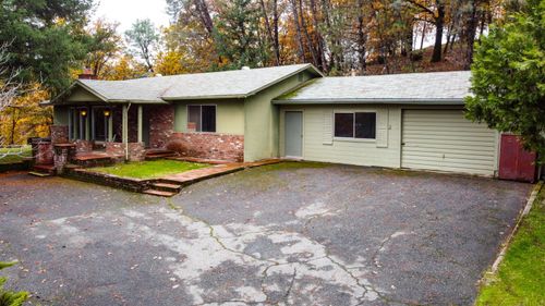 138 Sam Lee Dr, Weaverville, CA, 96093 | Card Image