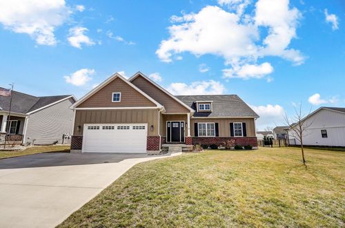 536 Loxley Ln, Troy, OH, 45373-7621 | Card Image