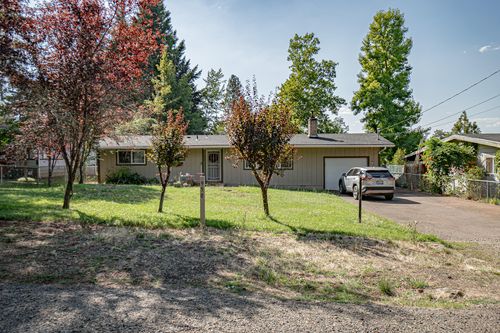 950 Laurel Avenue, Butte Falls, OR, 97522 | Card Image