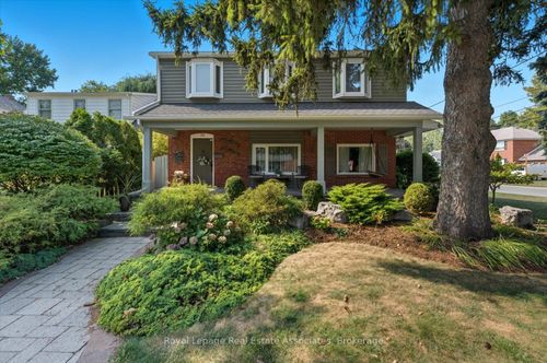 12 Wenonah Dr, Mississauga, ON, L5G3W1 | Card Image